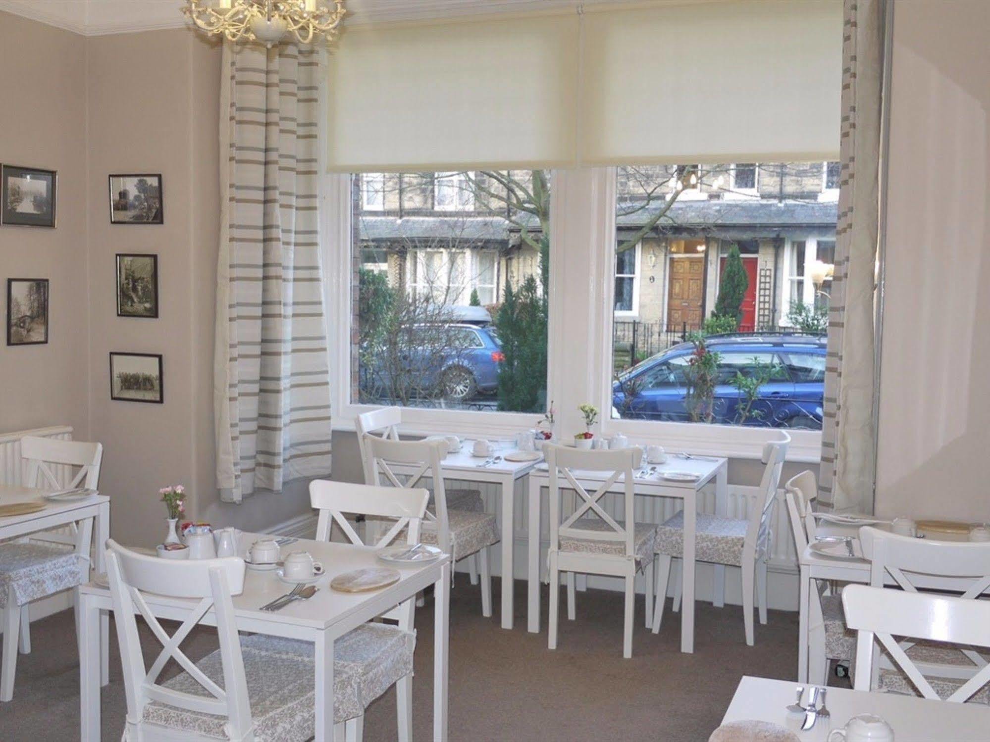Acorn Lodge Harrogate Eksteriør billede